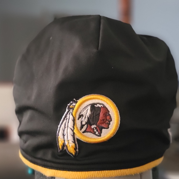 Lightly Used NFL Washington Redskins hat - Picture 3 of 7